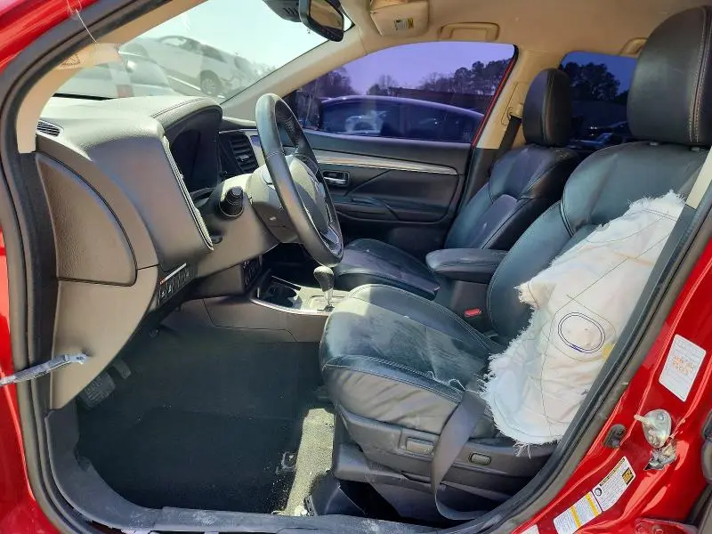 2020 MITSUBISHI OUTLANDER SE  
