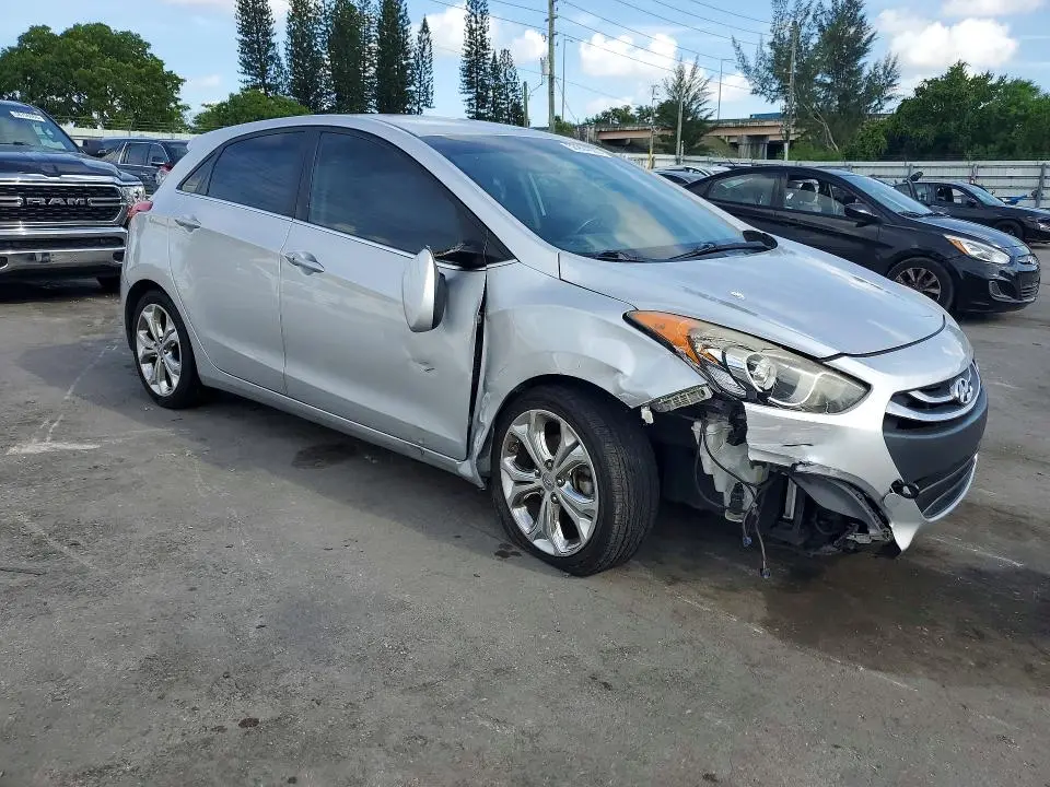 2013 HYUNDAI ELANTRA GT BASE  