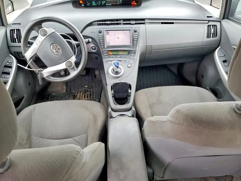 2011 TOYOTA PRIUS THREE  