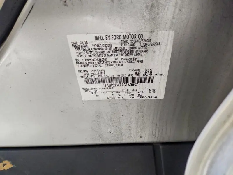 2010 FORD TAURUS SEL  