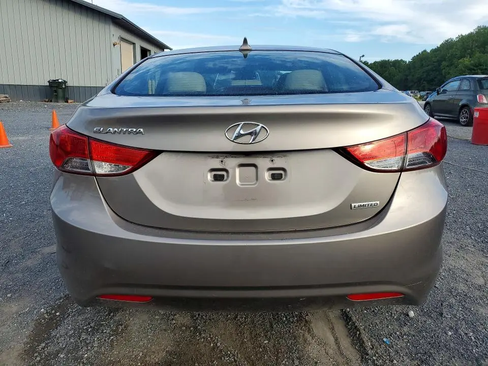 2012 HYUNDAI ELANTRA LIMITED  
