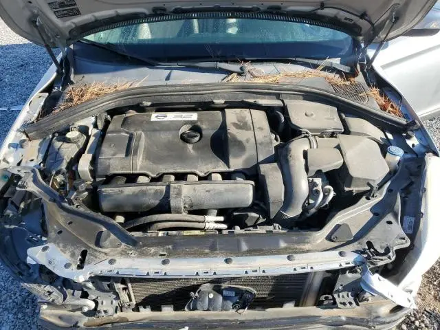2013 VOLVO XC60 3.2  