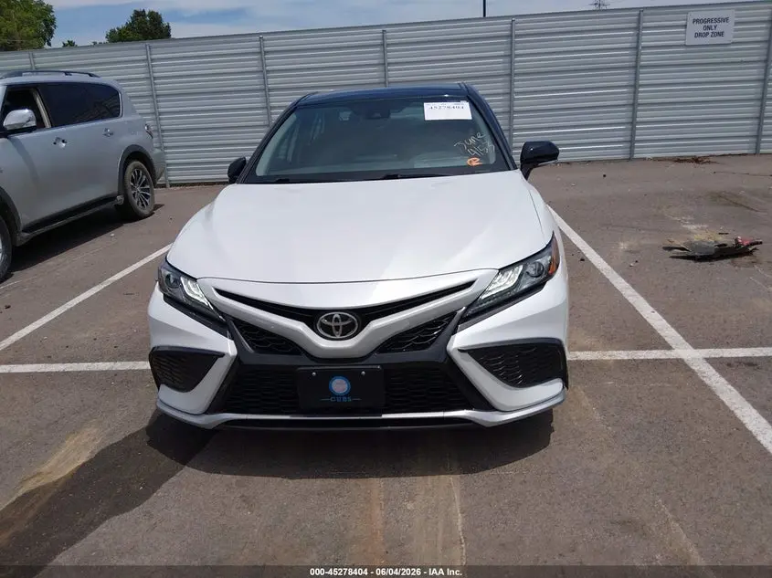 2021 TOYOTA CAMRY XSE