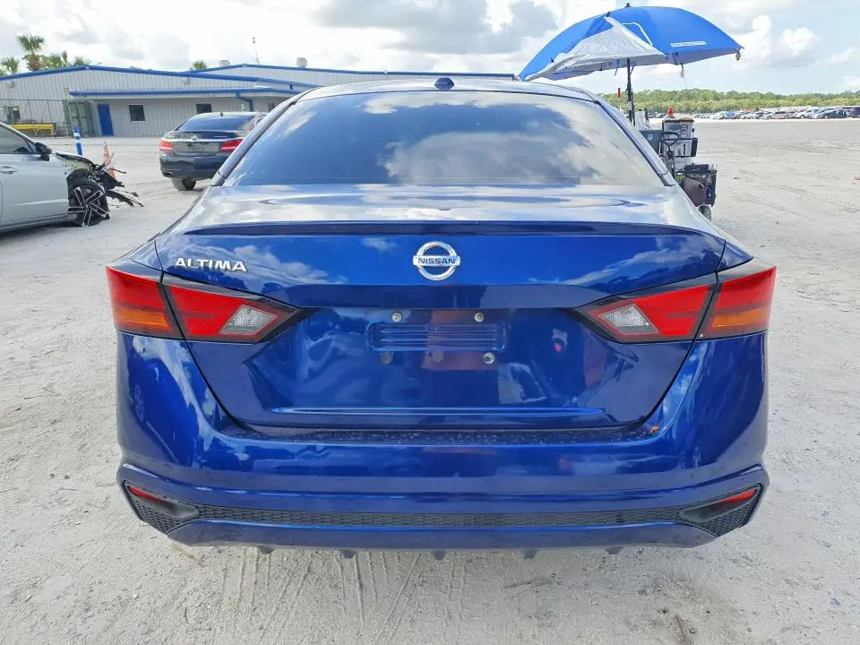 2019 NISSAN ALTIMA S  