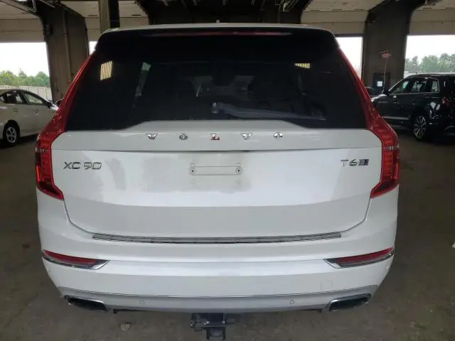 2018 VOLVO XC90 T6  