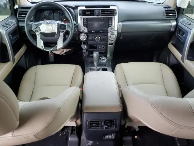 2023 TOYOTA 4RUNNER SE  