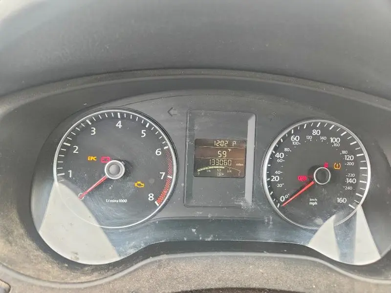 2012 VOLKSWAGEN JETTA SE  
