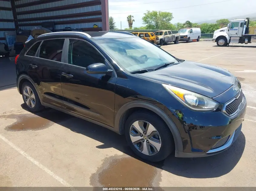 2018 KIA NIRO LX
