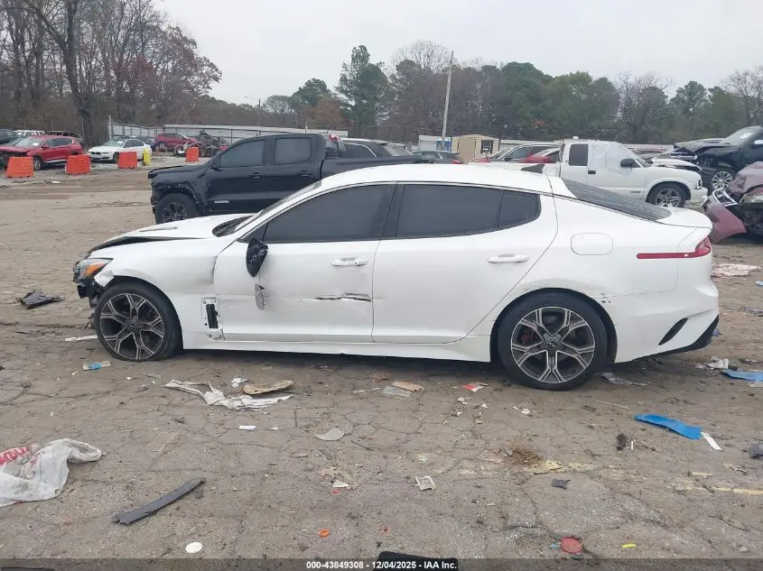 2020 KIA STINGER GT-LINE
