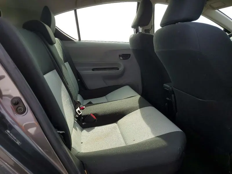 2014 TOYOTA PRIUS C TWO  