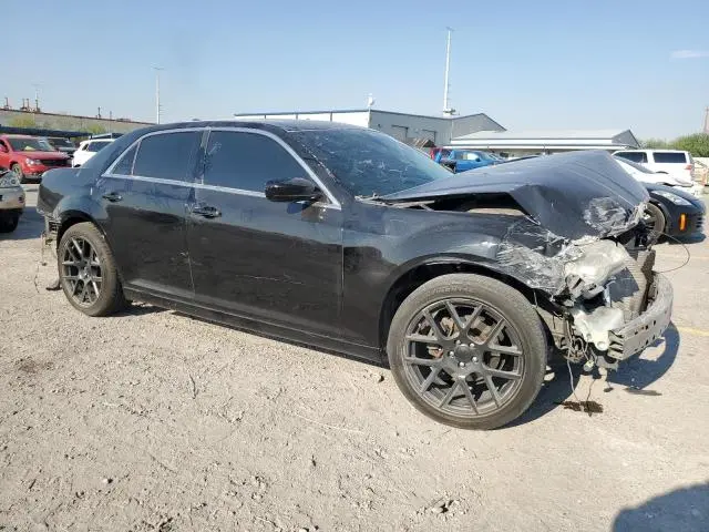 2016 CHRYSLER 300 LIMITED  