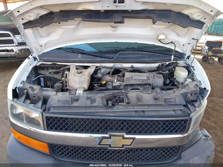 2017 CHEVROLET EXPRESS 3500 LT