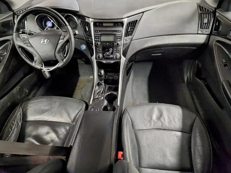 2013 HYUNDAI SONATA SE  