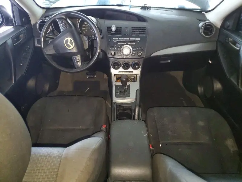 2010 MAZDA 3 I  