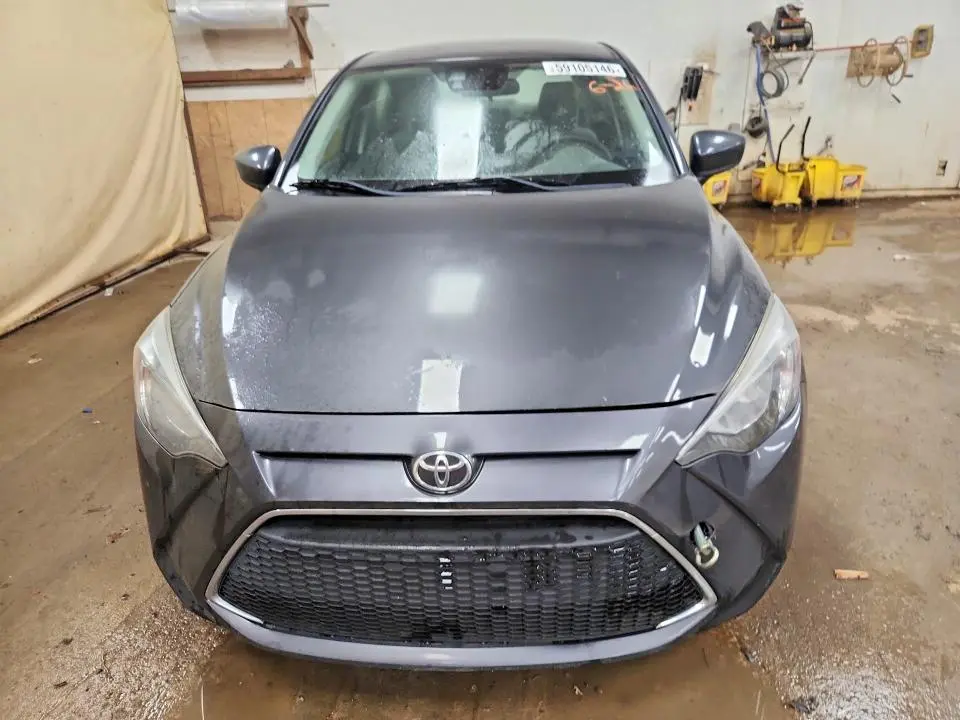 2020 TOYOTA YARIS L  