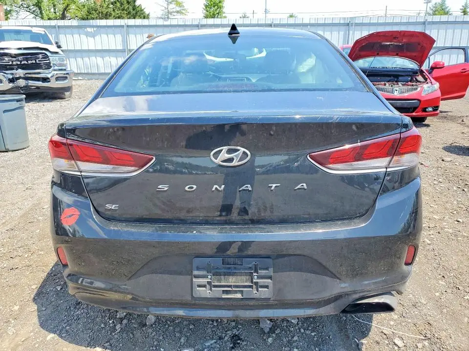 2018 HYUNDAI SONATA SE  