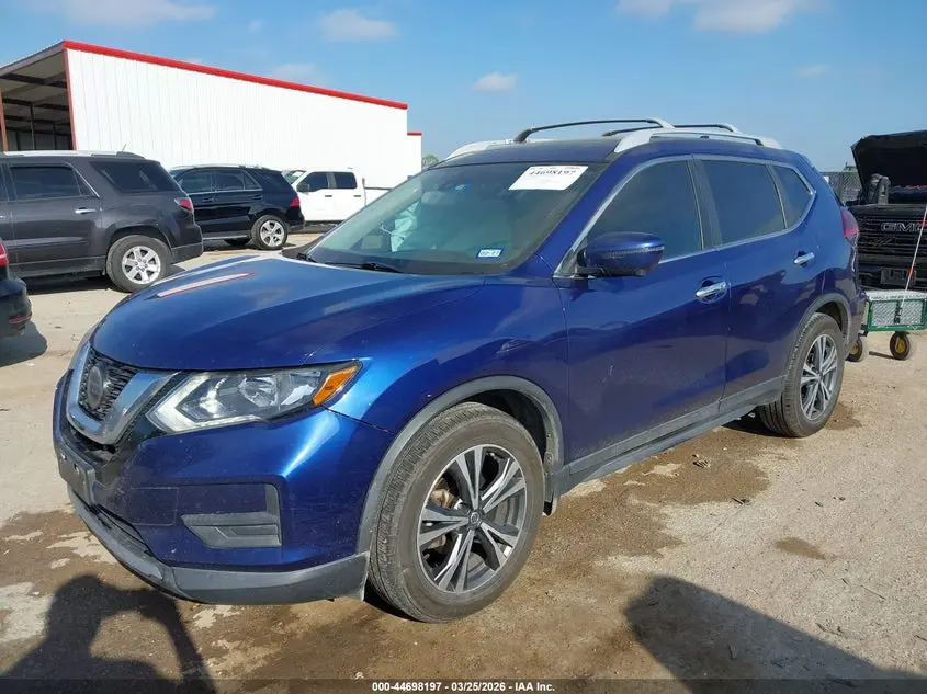 2019 NISSAN ROGUE SV