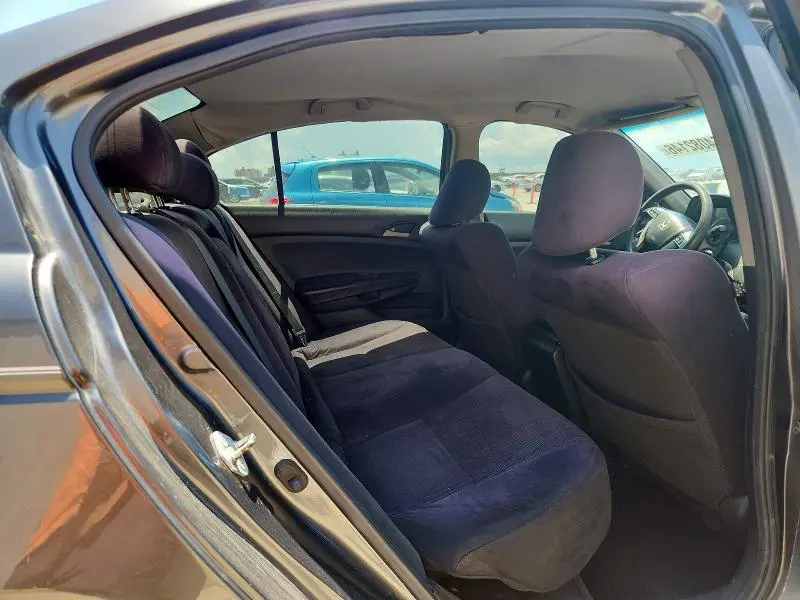 2011 HONDA ACCORD LXP  