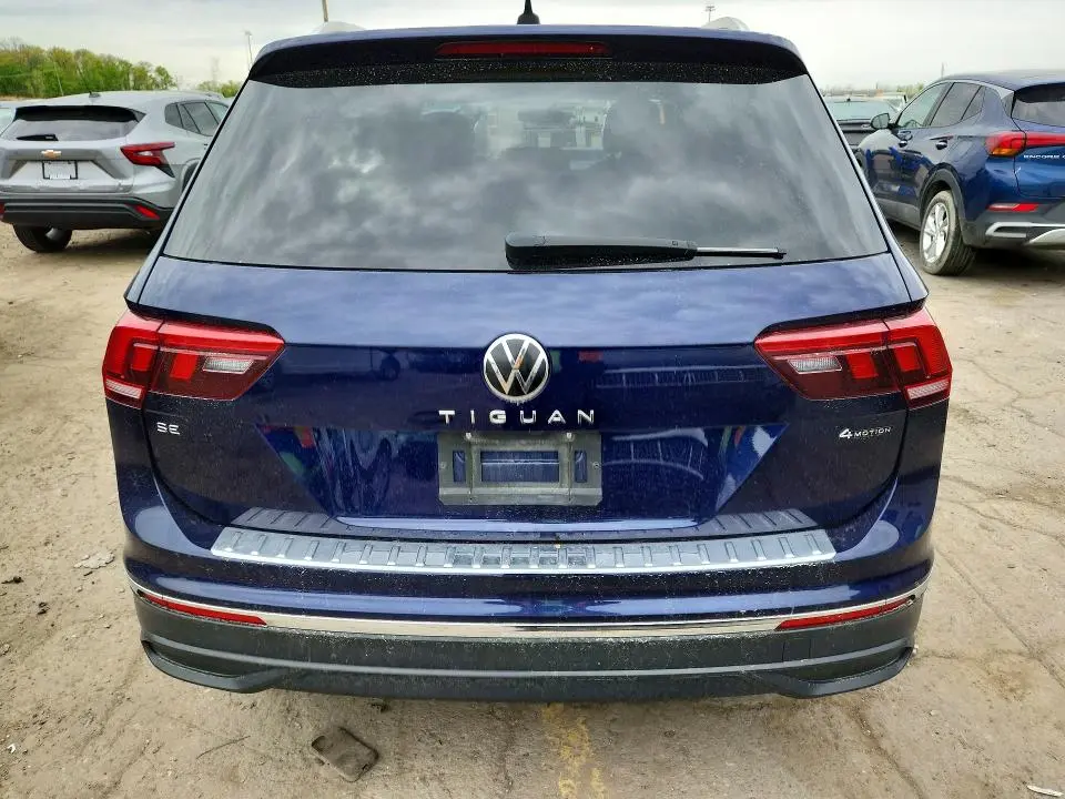 2023 VOLKSWAGEN TIGUAN SE  