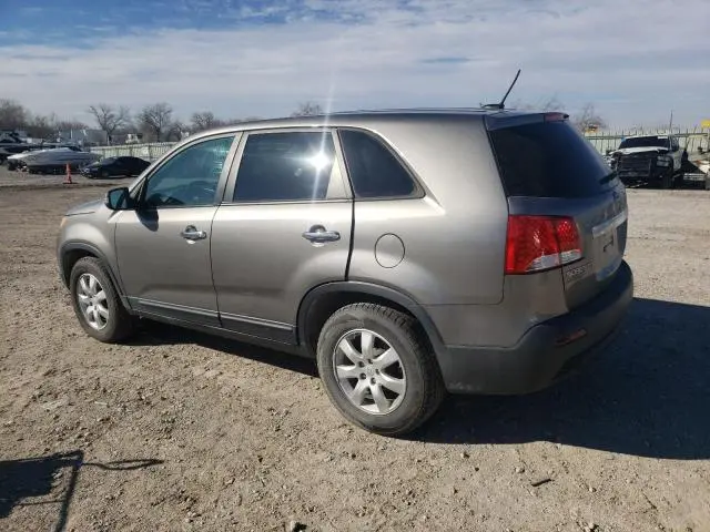 2011 KIA SORENTO BASE