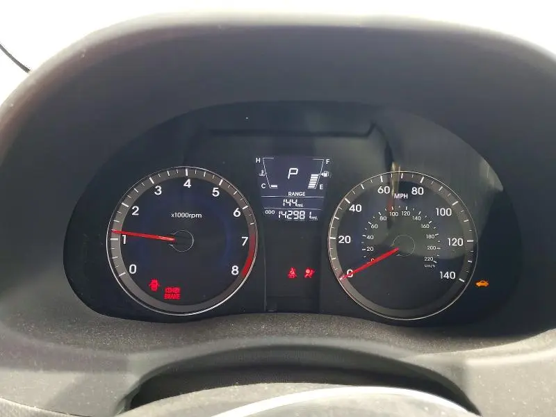 2013 HYUNDAI ACCENT GLS  