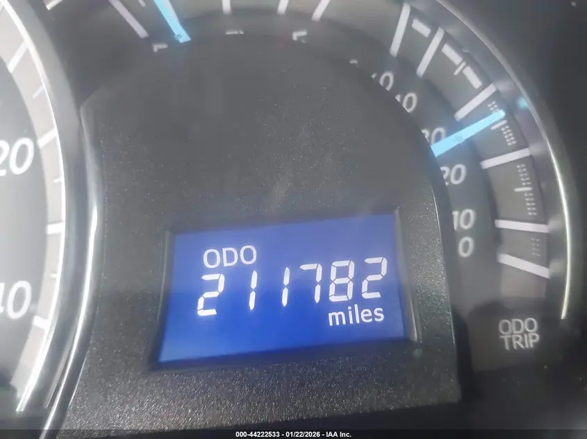 2013 TOYOTA CAMRY SE