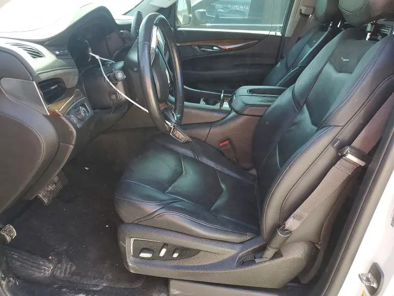 2016 CADILLAC ESCALADE LUXURY  
