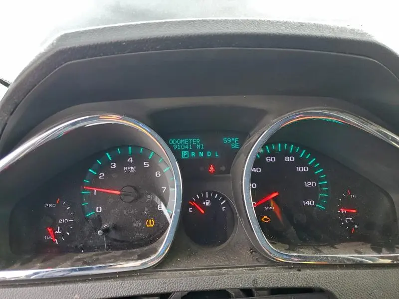 2010 CHEVROLET TRAVERSE LT  