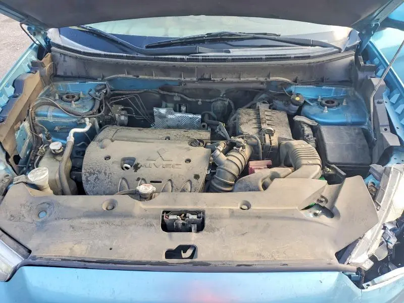2014 MITS OUTLANDER   