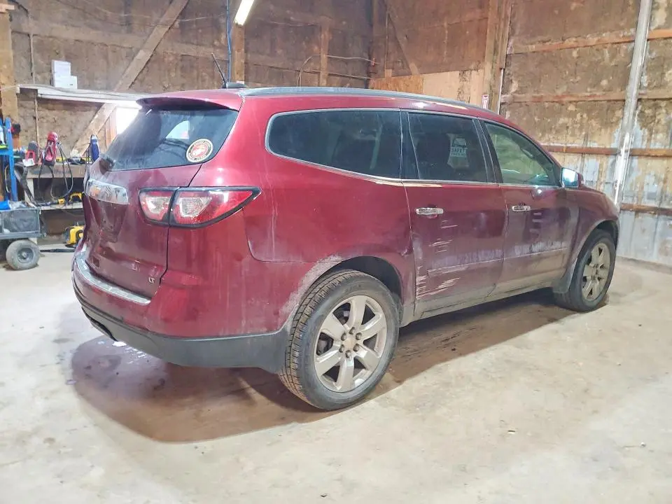 2017 CHEVROLET TRAVERSE LT  