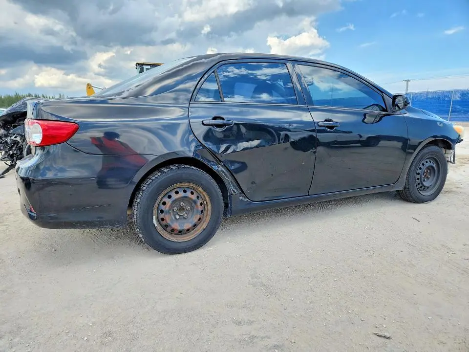 2013 TOYOTA COROLLA L  