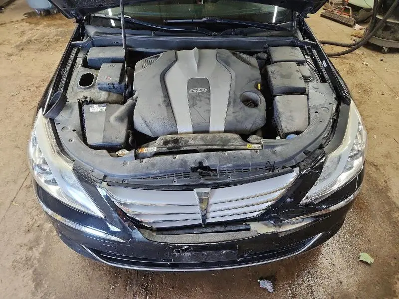 2013 HYUNDAI GENESIS 3.8L  