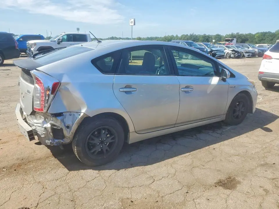 2012 TOYOTA PRIUS TWO  