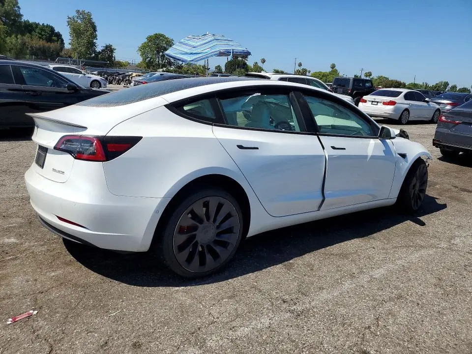 2021 TESLA MODEL 3   