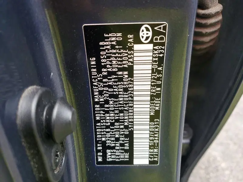 2015 TOYOTA COROLLA L  