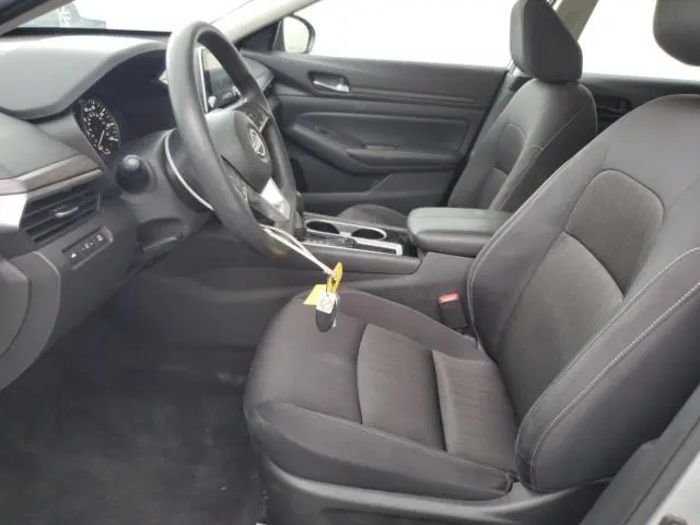 2024 NISSAN ALTIMA SV