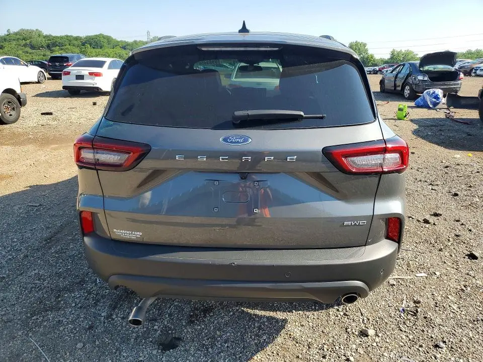 2025 FORD ESCAPE ST LINE SELECT  