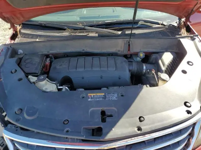 2014 CHEVROLET TRAVERSE LT  