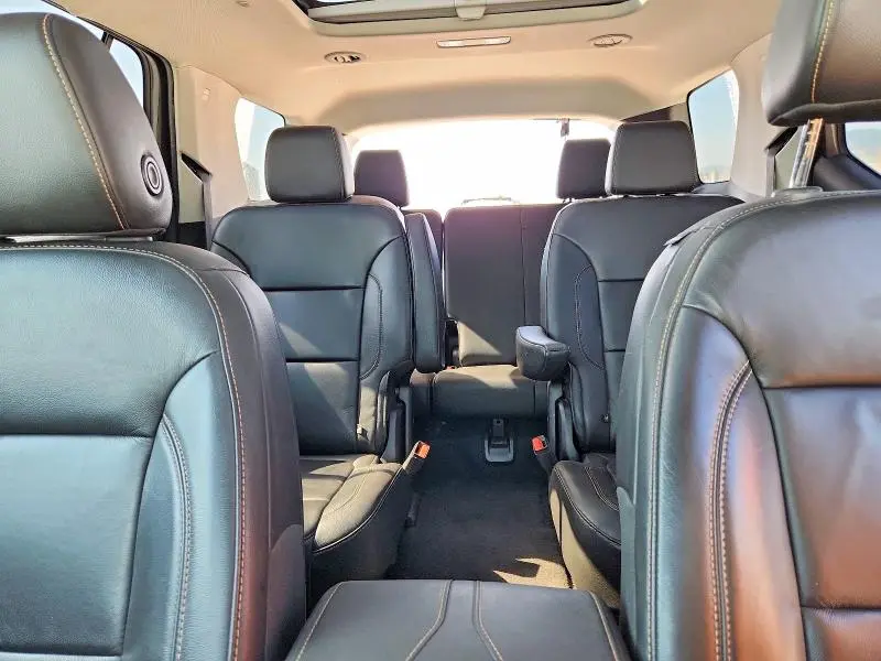 2020 CHEVROLET TRAVERSE LT  