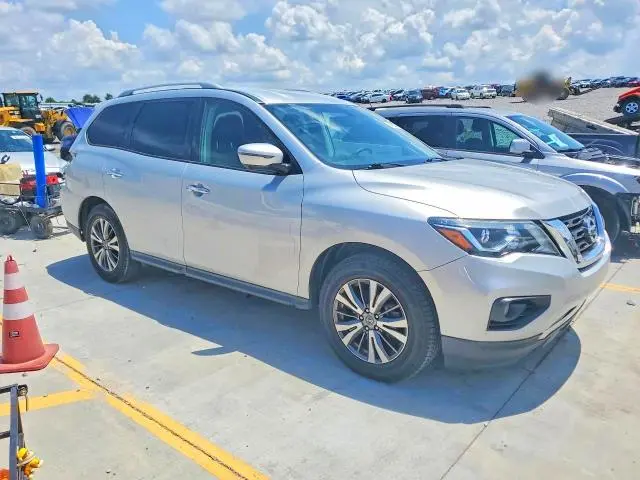 2019 NISSAN PATHFINDER SL  