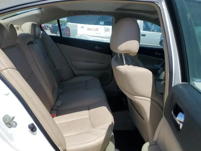 2014 NISSAN MAXIMA S  
