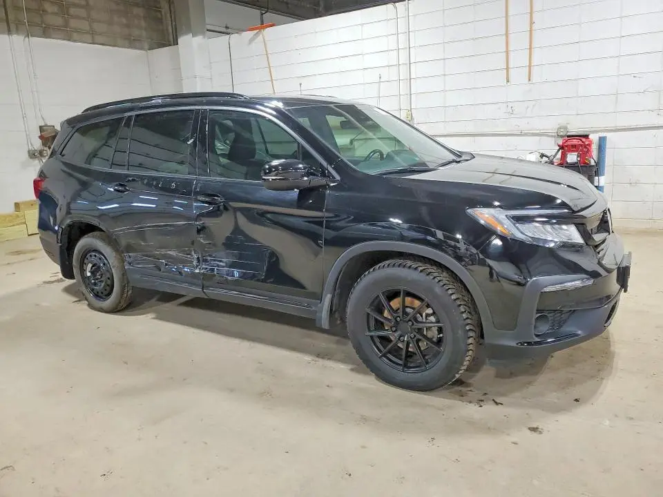 2022 HONDA PILOT BLACK  