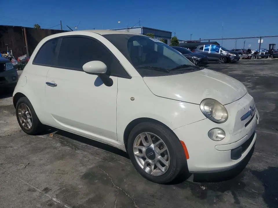 2012 FIAT 500 POP  
