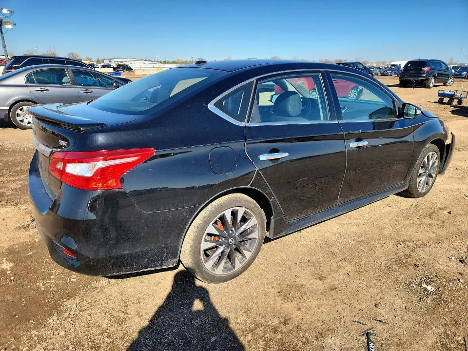 2016 NISSAN SENTRA SR  