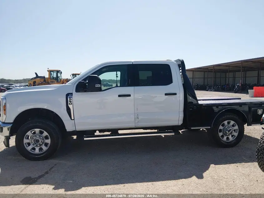 2024 FORD F-250 XLT