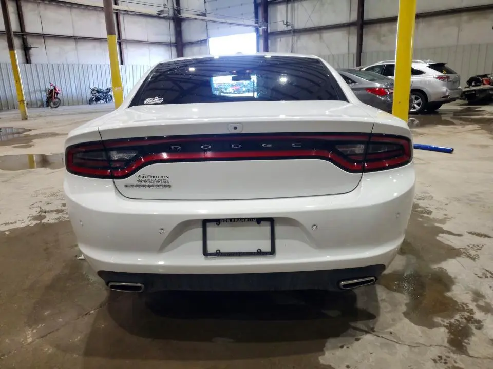 2021 DODGE CHARGER SXT  