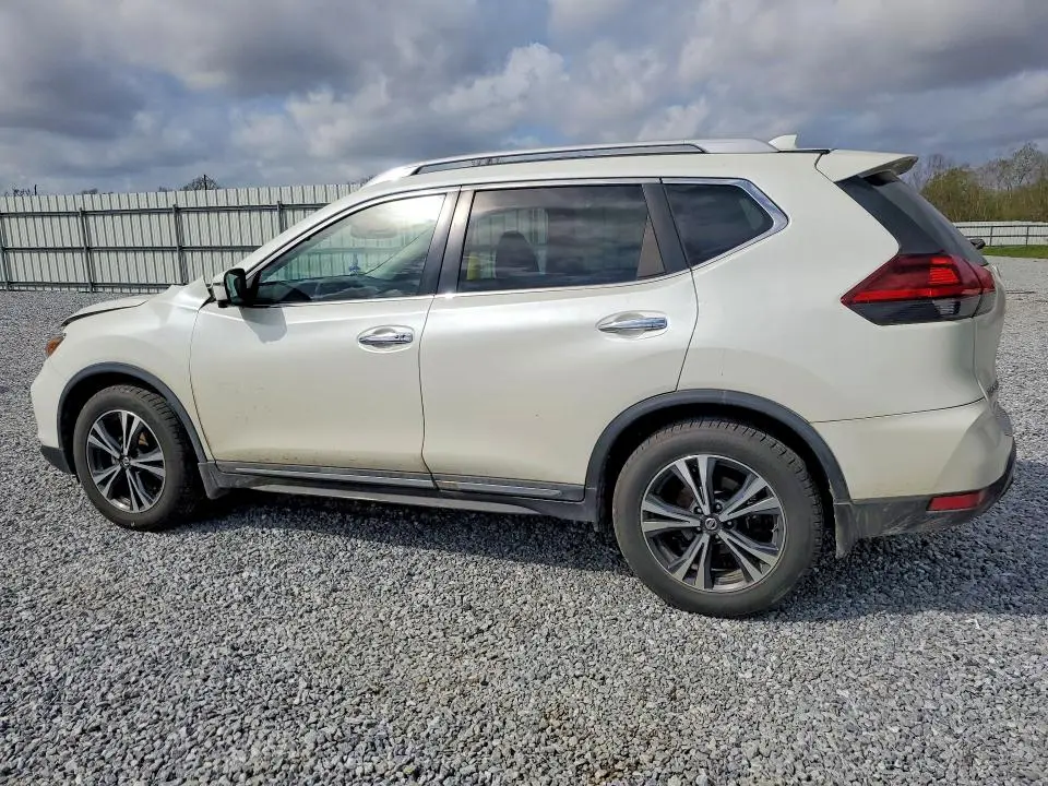 2018 NISSAN ROGUE SL  