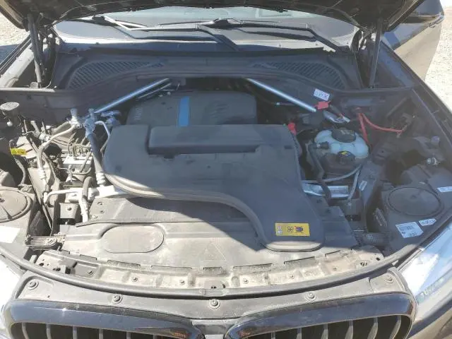 2017 BMW X5 XDR40E  