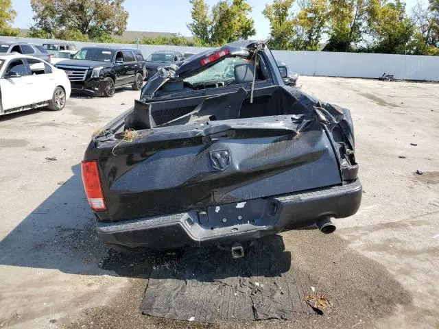 2014 RAM 1500 ST