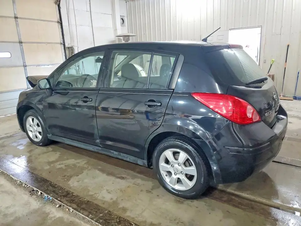2012 NISSAN VERSA 1.8 S  